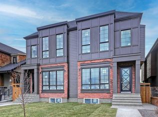 730 W 33a St NW, Calgary, AB T2N 2X2