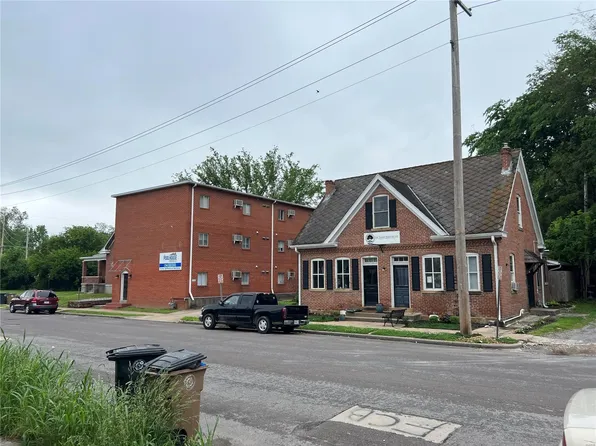 27 N Ellis St, Cape Girardeau, MO 63701