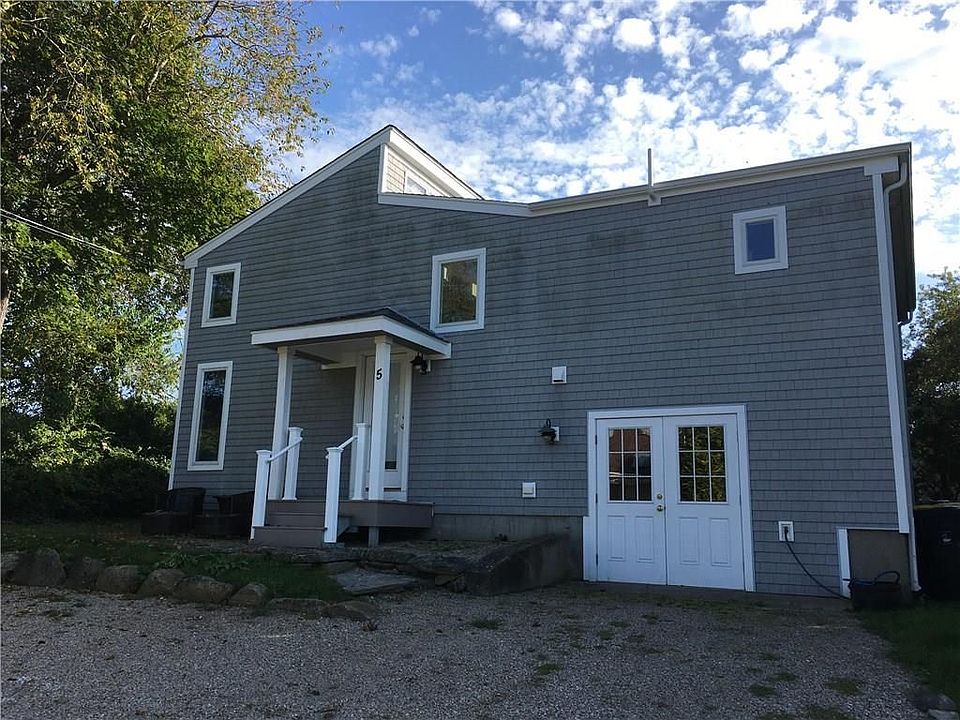 1st image of 5 Fairport Ave