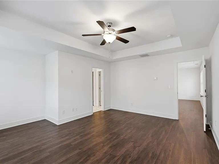 2244 Mulsanne Dr — Photo 17