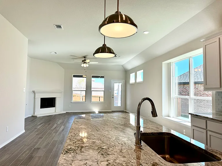 3005 Arbor Grove Trl — Photo 8