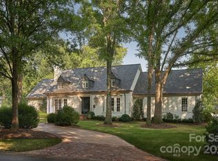 2527 Lemon Tree Ln, Charlotte, NC 28211