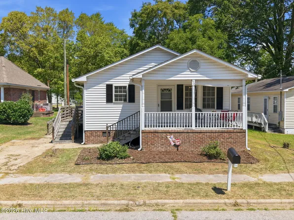 810 E Saint John Street, Tarboro, NC 27886