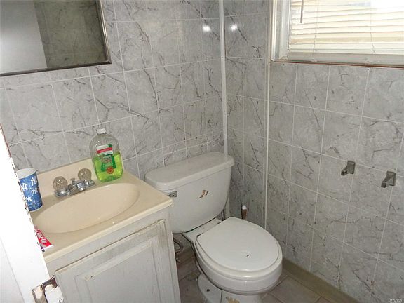 4th image of 3 Marfo Ln