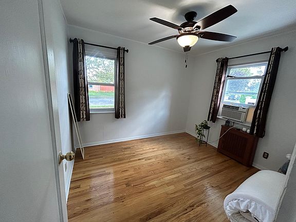 5th image of 50 Laurel Dr