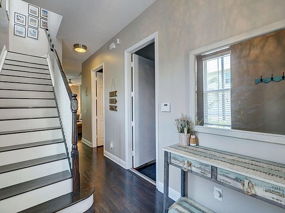 4th image of 4011 Kingston Lane