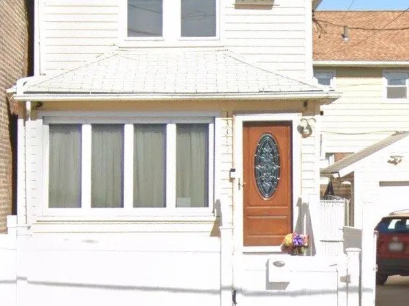 133-15 Cross Bay Boulevard, Jamaica, NY 11417
