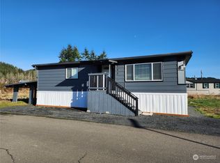 150 Nix Ln, Centralia, WA 98531