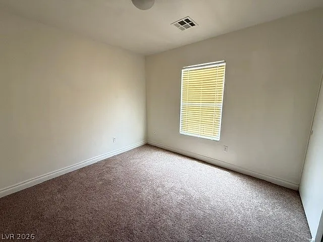 8012 Dutch Villas St — Photo 14