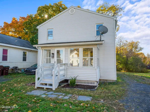 124 Cottage Street, Ravena, NY 12143