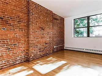 Sold by Avenue Sotheby's International Realty