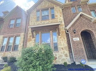 2001 Buffalo Hill Dr, Mesquite, TX 75149