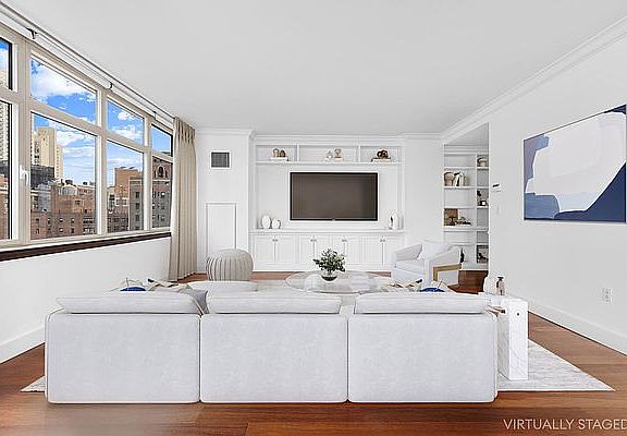5th image of 181 E 90th St APT 10B
