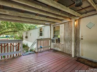 1648 Walnut Dr, Mc Queeney, TX 78123