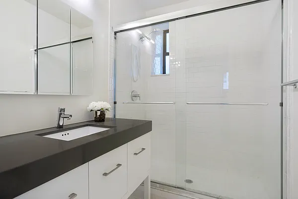 Sold by Compass | media 10