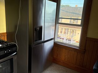 28 Downes Ave FLOOR 2, Pawtucket, RI 02861