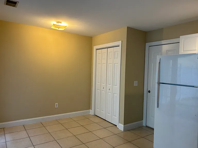 40 Cassandra Ln #B — Photo 4