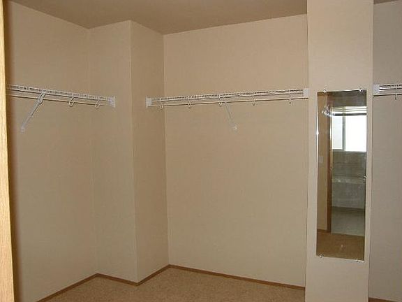 4th image of 17718 93rd Avenue Ct E