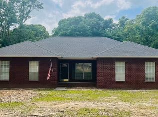 5687 Twin Creek Cir, Pace, FL 32571