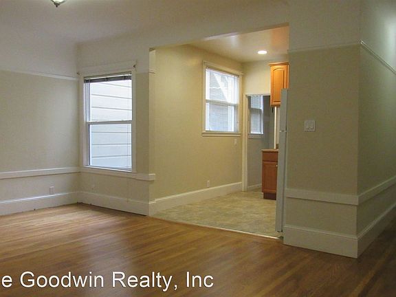 2nd image of 2 Commonwealth Ave APT 5