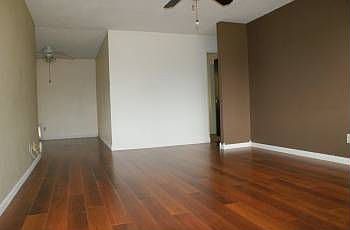 2nd image of 119 Carney Cir