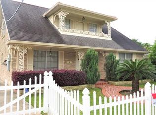 318 16th St, New Orleans, LA 70124