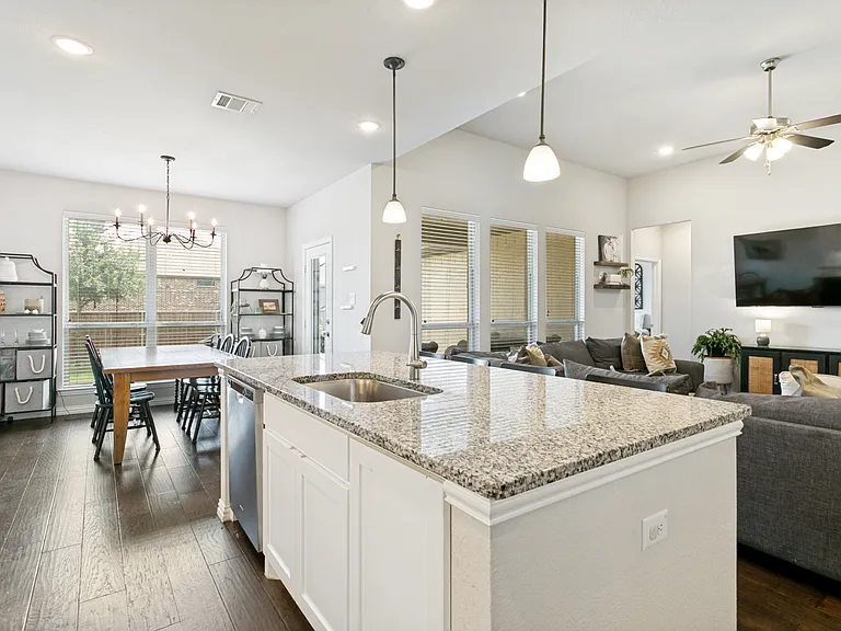 1441 Wolfberry Ln — Photo 13
