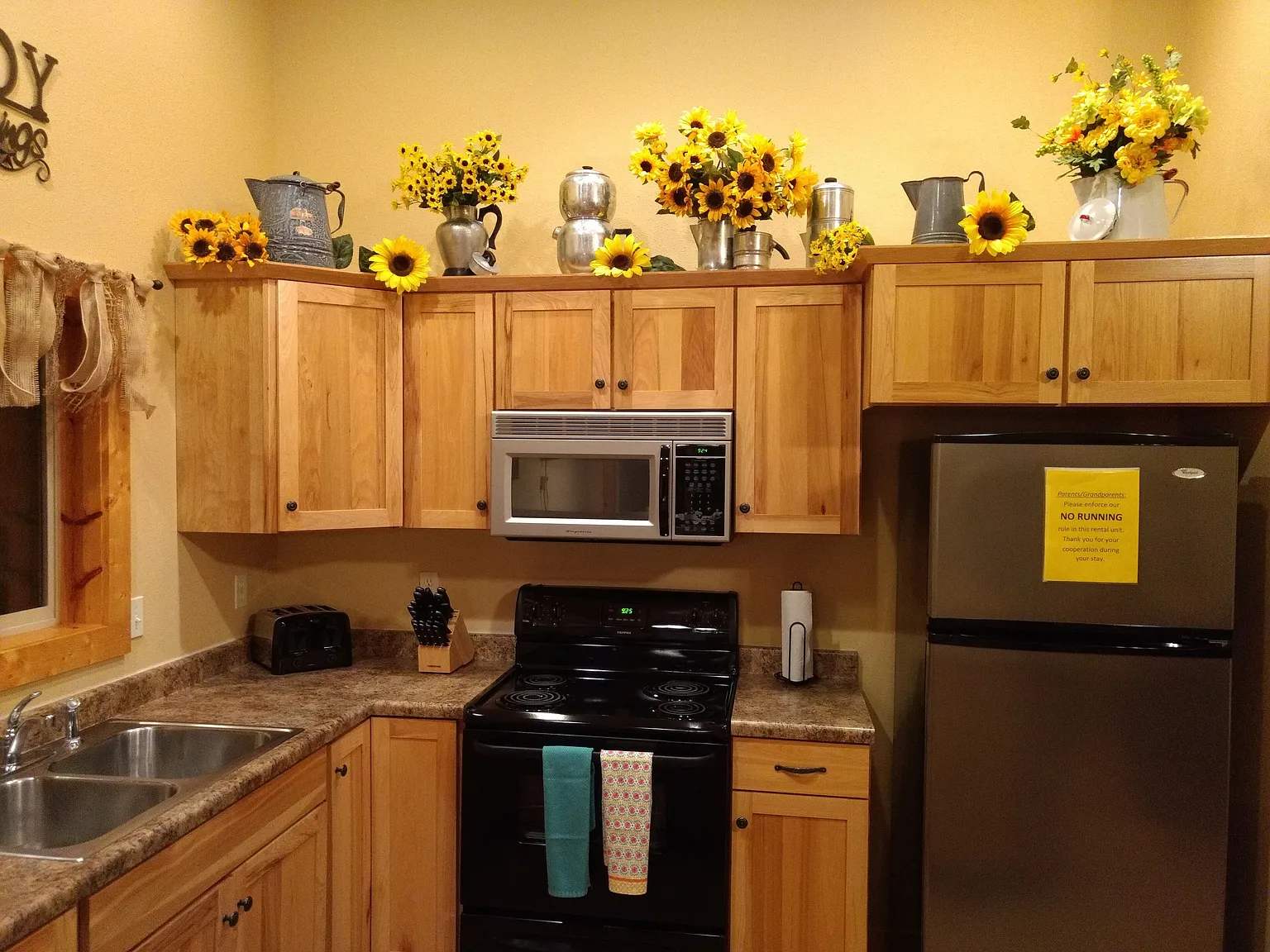 2 bed, 1250 sqft, $1,600 — Photo 3