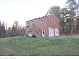136 Red Bridge Rd, Skowhegan, ME 04976