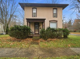 345 N Mulberry St, Marshall, MI 49068