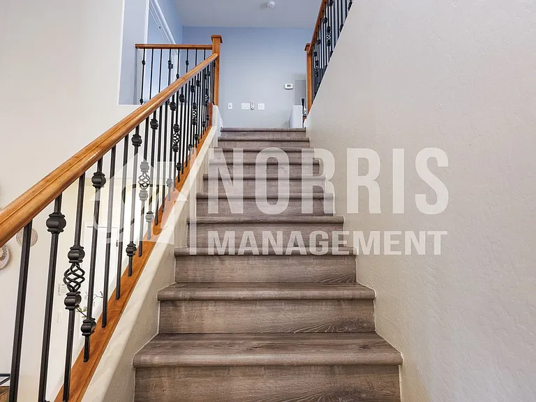 311 W Blue Lagoon Dr — Photo 34