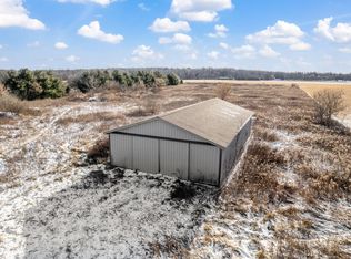 10207 Bryce Rd, Avoca, MI 48006