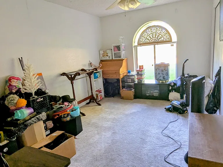 1908 S 140th Pl — Photo 8