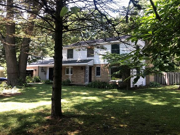 3rd image of 5060 Glendale St