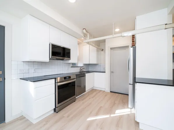 50 Reservoir Avenue image 1 of 22