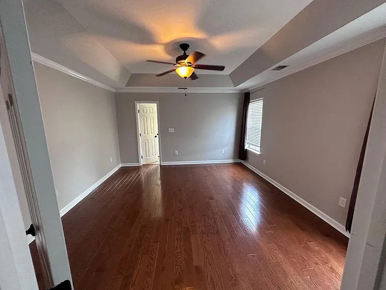 823 Harbor Place Dr — Photo 21