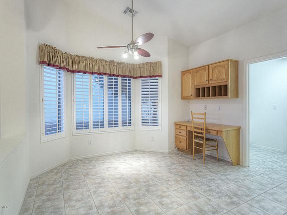 5th image of 2205 E Falcon Vista Dr