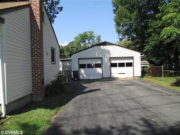 2nd image of 4907 Annlyn Dr