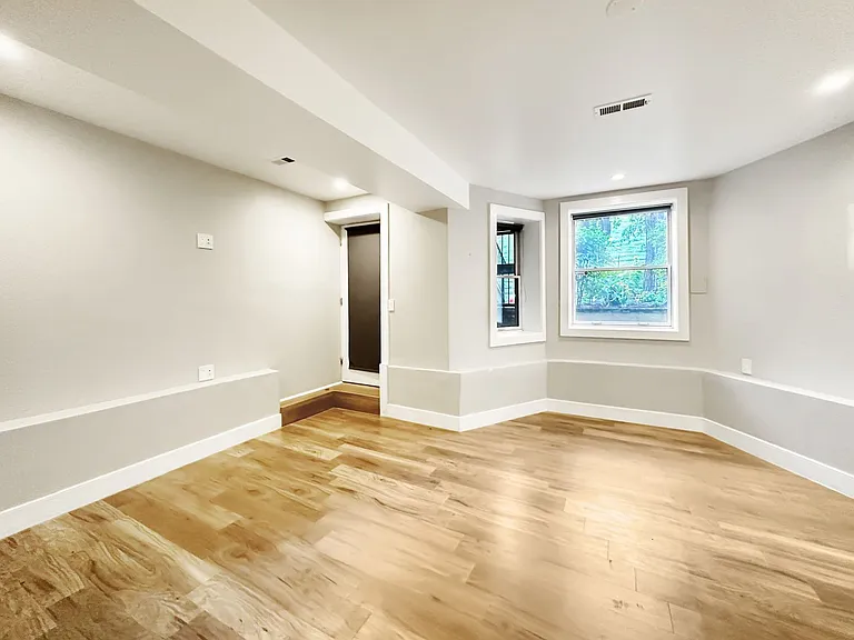 122 Bryant St NW #1 — Photo 23