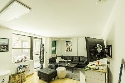 3rd image of 29 7th Ave S #2BB