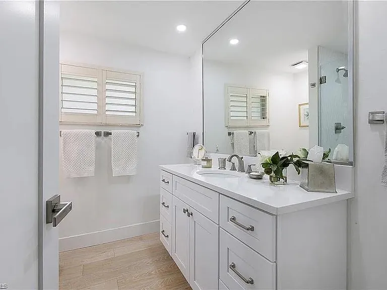 1600 Curlew Ave — Photo 12