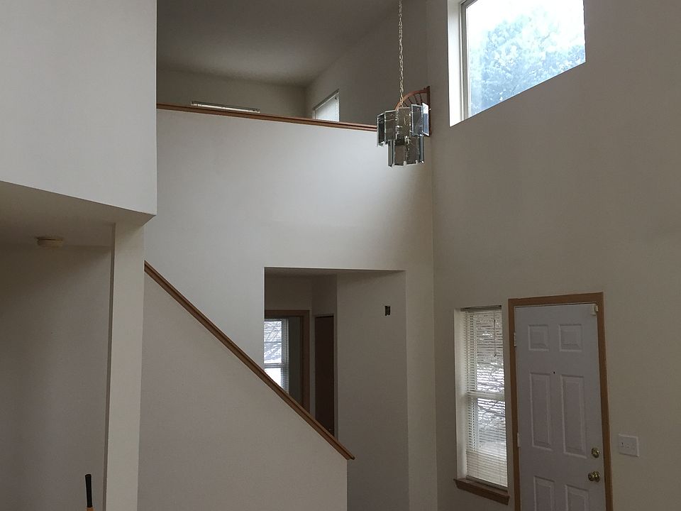 1st image of 2060 Orchard Ln