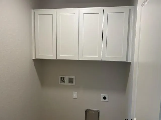 4786 Champlain Dr — Photo 14