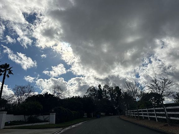 5th image of 43596 Manzano Dr