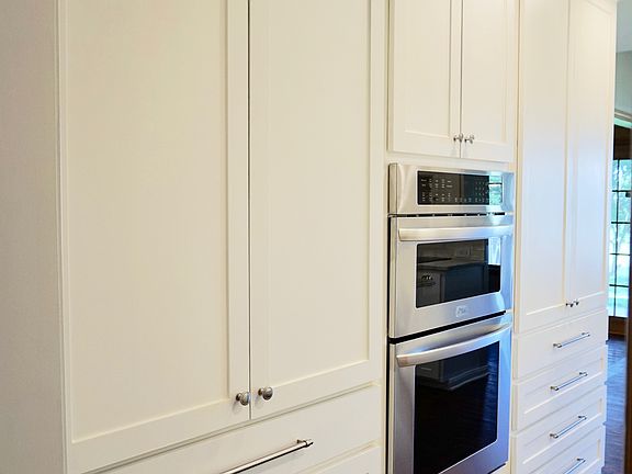 Kitchen ovens/pantry wall