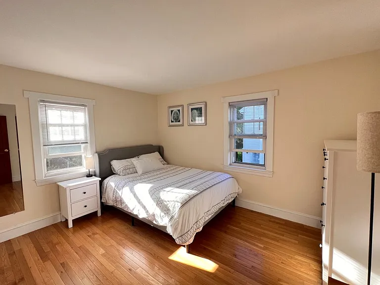 22 Prentiss St — Photo 8