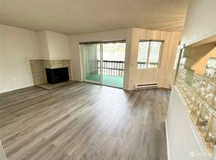 14620 NE 35th St APT 205, Bellevue, WA