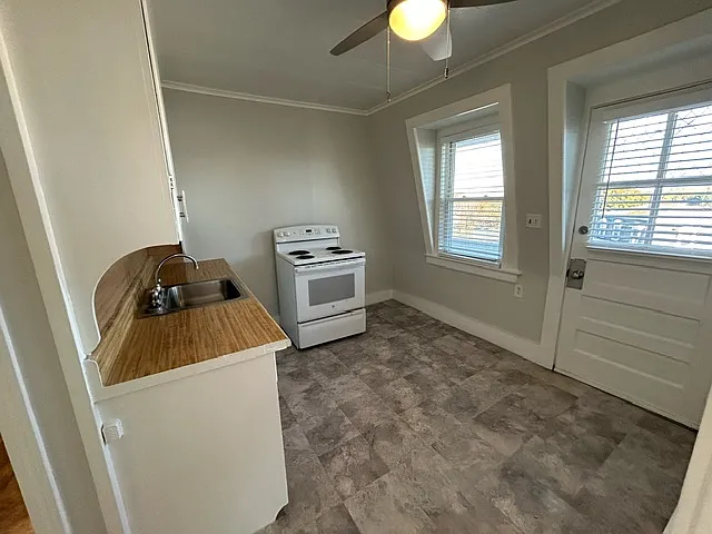 84 South St #301 — Photo 1