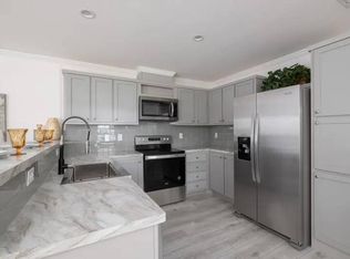 6121 Collins Rd #248, Jacksonville, FL 32244