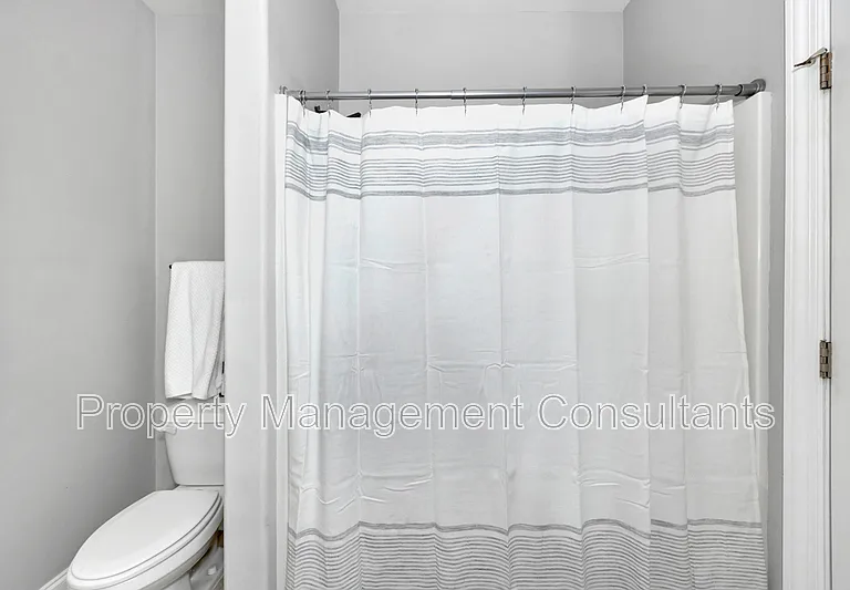 108 Blackwood Dr NW — Photo 32